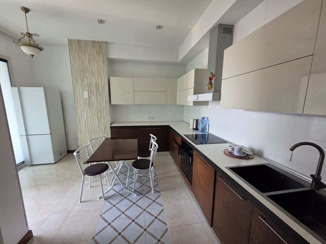 İcarəyə verilir 3 otaqlı yeni tikili 140 m² — Mənzil, Bakı (3)