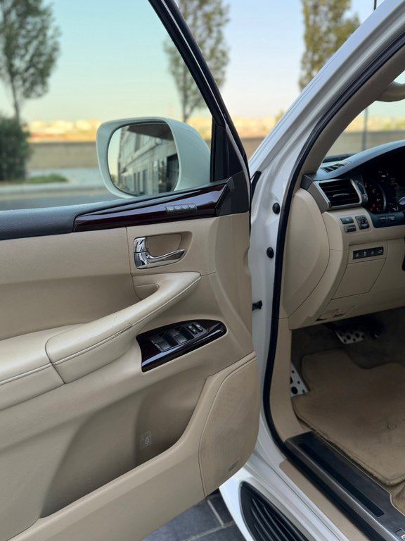 Lexus LX 570, 5.7 L, 2014 il, 192 000 km — Avtomobillər, Bakı (10)
