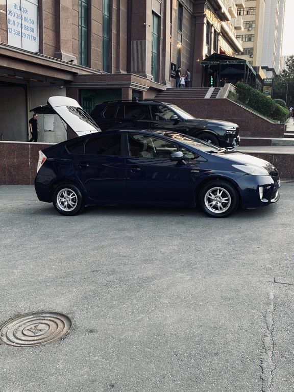 Toyota Prius, 1.8 L, 1.3 kWh, 2013 il, 280 000 km — Avtomobillər, Bakı (3)