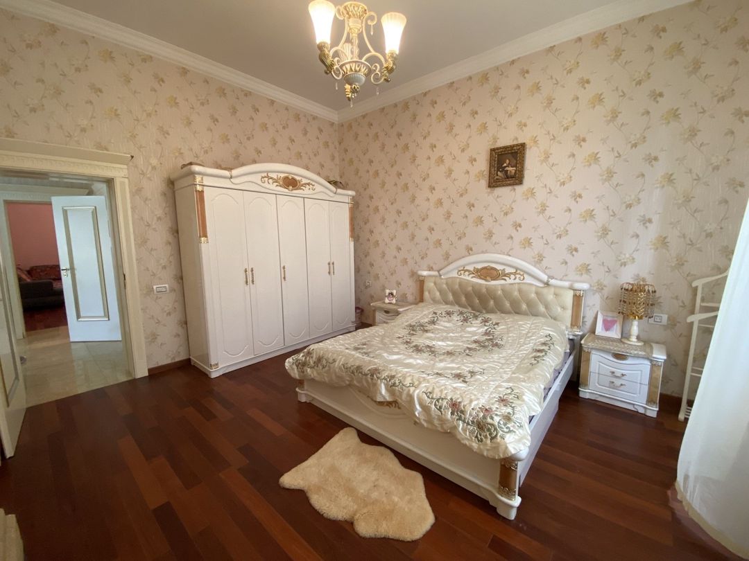 İcarəyə verilir 6 otaqlı həyət evi/bağ evi 300 m² — Ev, villa, Bakı (7)