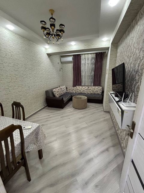Satılır 2 otaqlı yeni tikili 50 m²