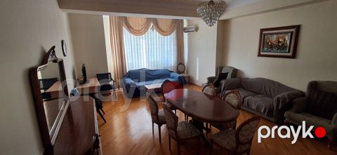 İcarəyə verilir 4 otaqlı yeni tikili 165 m²