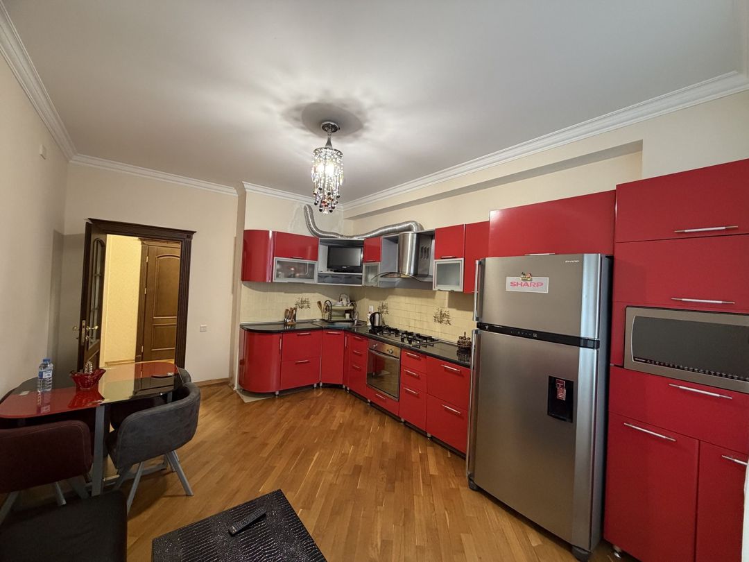 İcarəyə verilir 3 otaqlı yeni tikili 135 m² — Mənzil, Bakı (7)