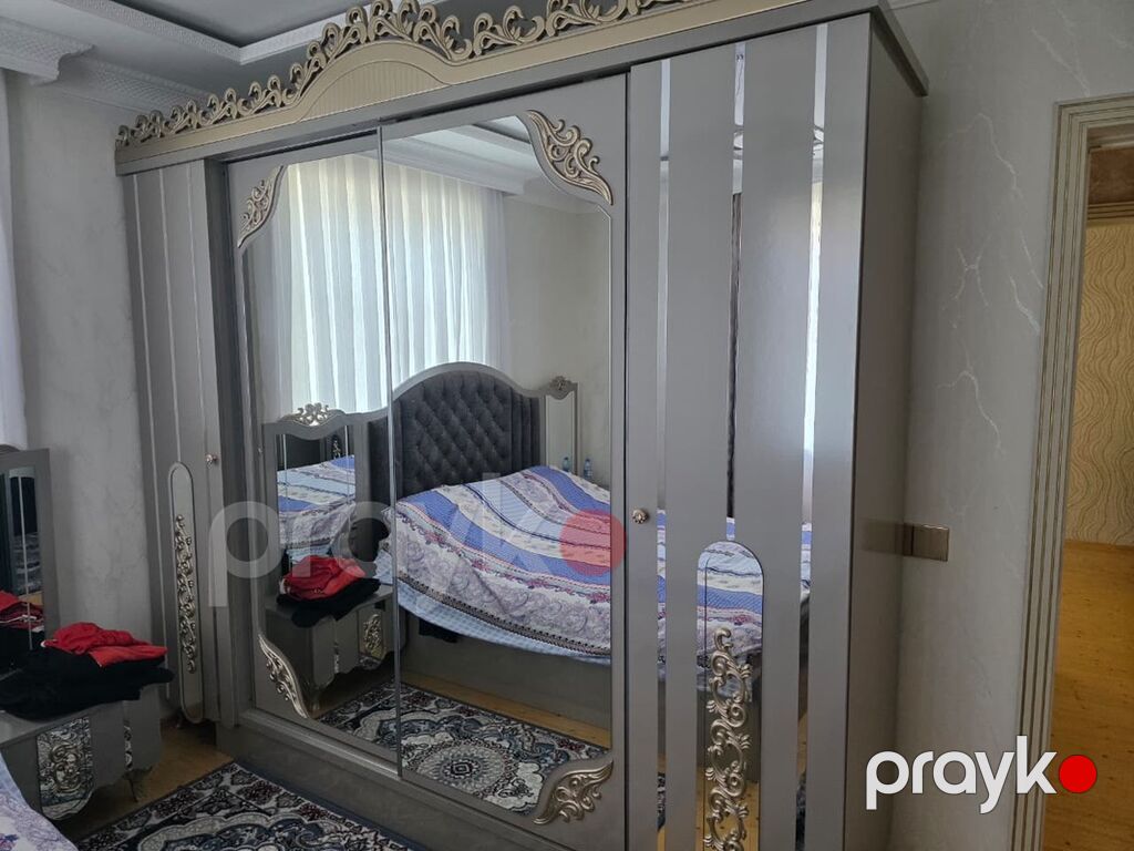 Yataq otağı mebel dəsti Tərkibi: - Çarpayı: yumşaq, düyməli başlıq — Mebel, Bakı (2)