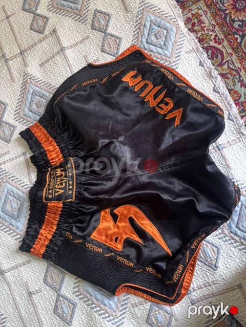 Venum muay tay/ kickboks şortu - Rəng: qara–narıncı - Material — Bakı