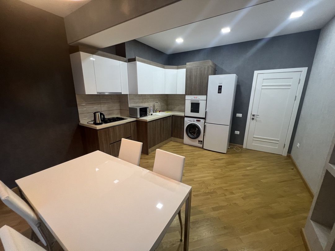 İcarəyə verilir 2 otaqlı yeni tikili 96 m² — Mənzil, Bakı (6)