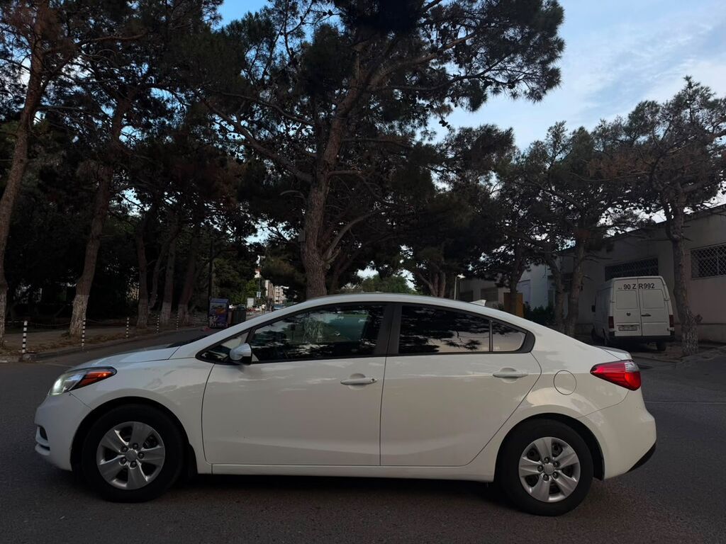 Kia forte səliqəli sürülüb mator karopkada heç bir problem yoxdur — Avtomobillər, Bakı (5)