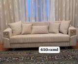 Bej rəngli, modern dizaynlı divan - Parça: Yumşaq, toxuması incə və — Sofas