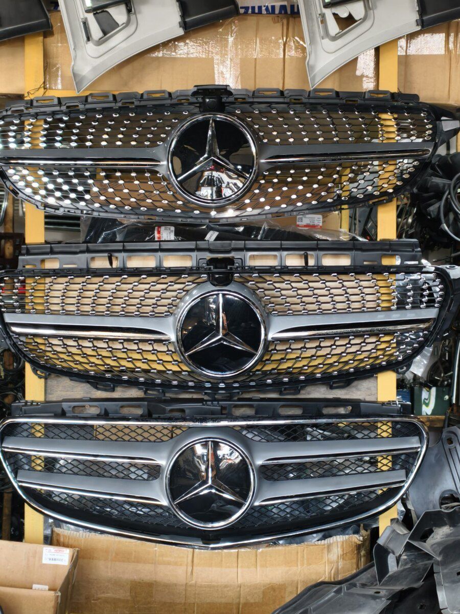 Mercedes 211-212-205-213-204 radiator barmaqlığı — Ehtiyat hissələri və aksesuarlar, Bakı