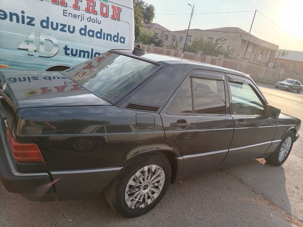 Mercedes-Benz 190 (W201): 1.8 l | 1991 il Sedan — Avto, Sabirabad (4)