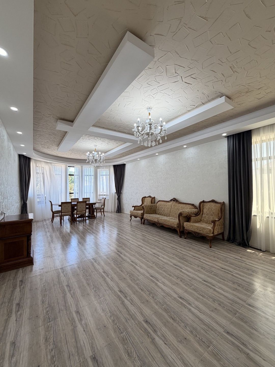 Satılır 5 otaqlı həyət evi/bağ evi 250 m² — Ev, villa, Bakı (8)