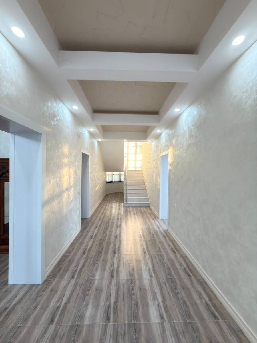 Satılır 5 otaqlı həyət evi/bağ evi 250 m² — Ev, villa, Bakı (8)