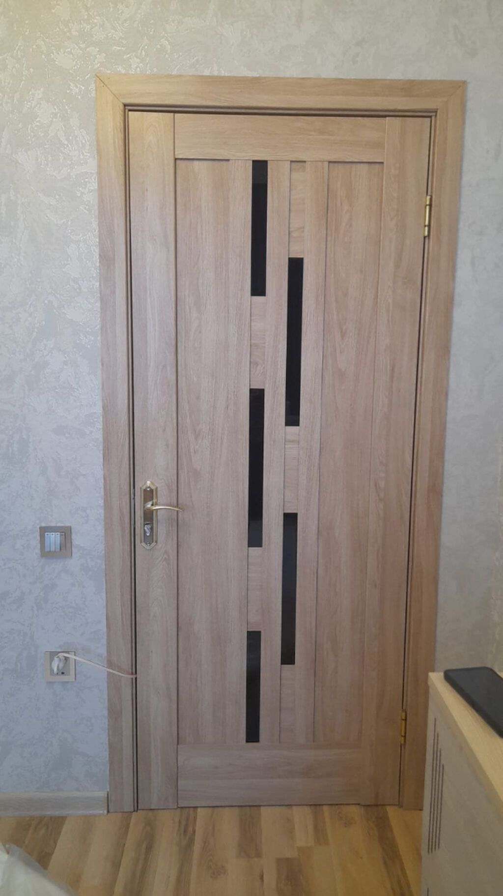 Yataq otağı üçün İşlənmiş Otaq qapısı 90x205 sm Çərçivə ilə, Ünvandan götürmə
