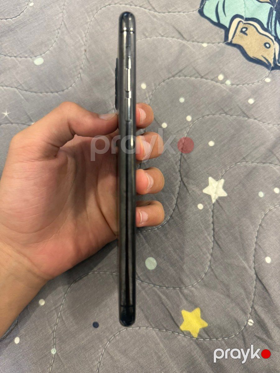 Apple iPhone 11 Pro Max Space Gray 64GB/4GB — Mallar, Bakı (2)