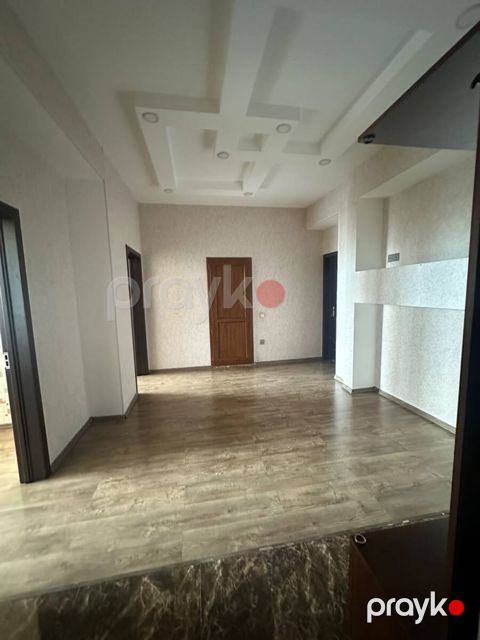 2-otaqlı yeni tikili, Lütfüzadə küç., 95 m² — Bakı