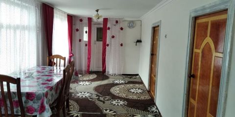 Qusar bölgəsində geniş həyətli, meşə və dağ mənzərəli kənd evi