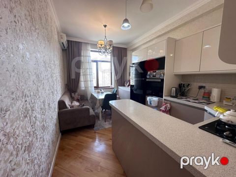 Satılır 2 otaqlı yeni tikili 82 m²