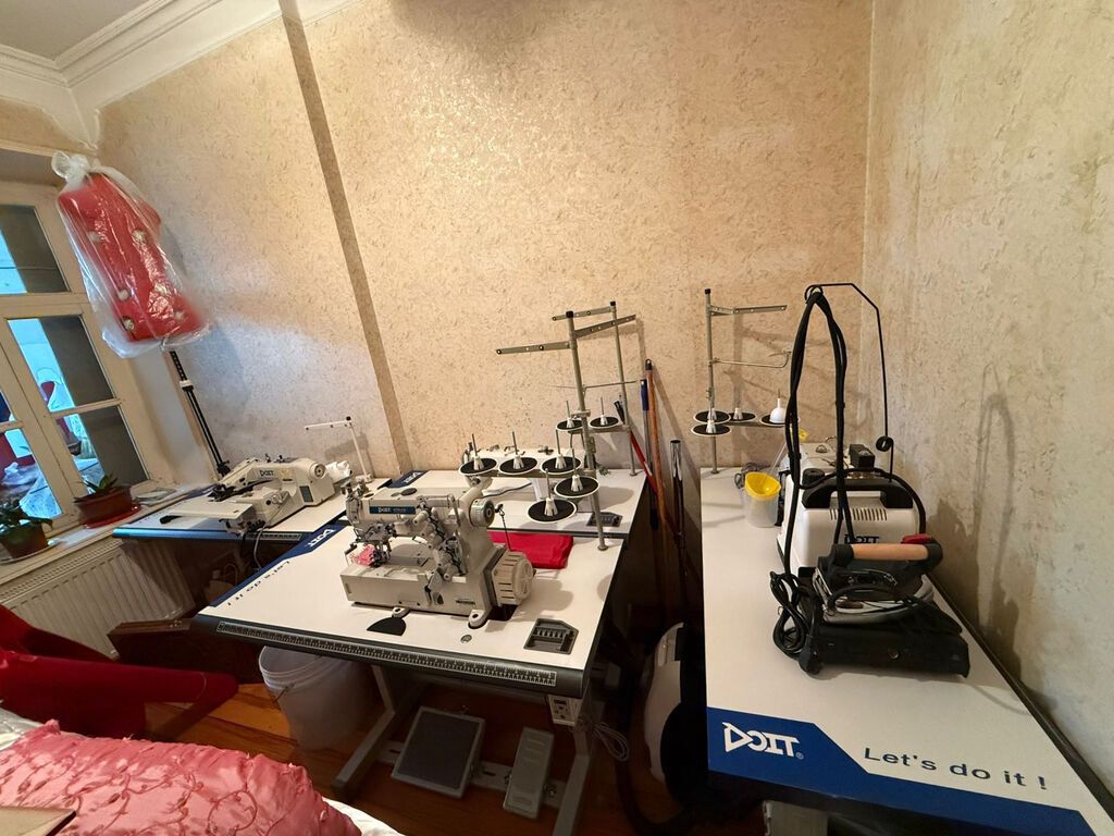 Gizli tiki maşını Interlok Averlok Duz tikis Ütü masasi Par ütü Manken — Mallar, Bakı