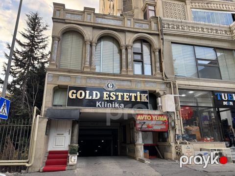 Satılır obyekt 270 m²