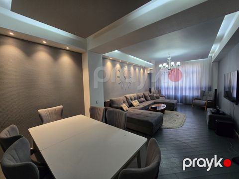 Satılır 2 otaqlı yeni tikili 101 m²