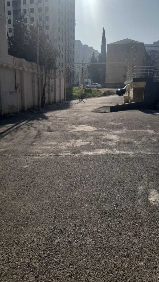 Satılır obyekt 715 m² — Əmlak, Bakı (3)