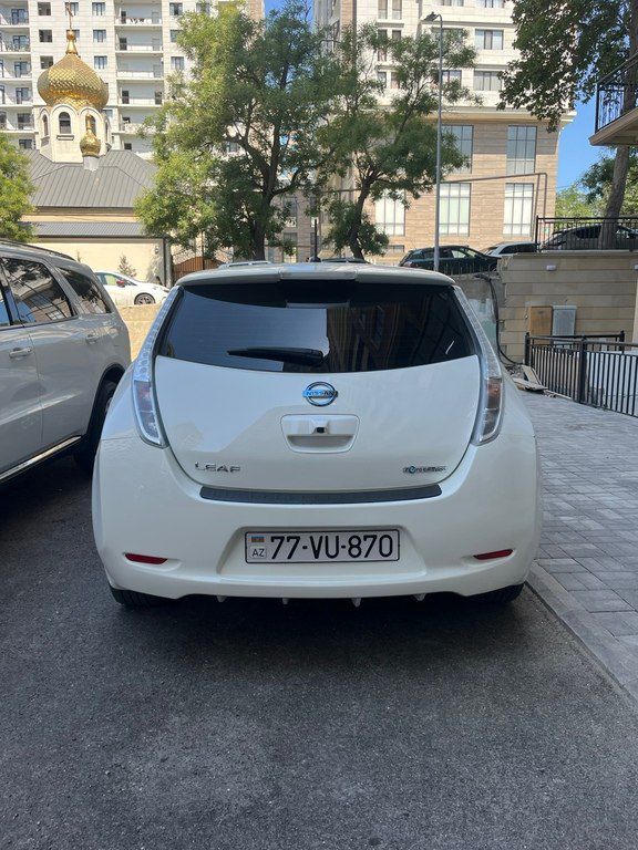 Nissan Leaf, 24 kWh, 2017 il, 150 000 km — Avtomobillər, Bakı (4)