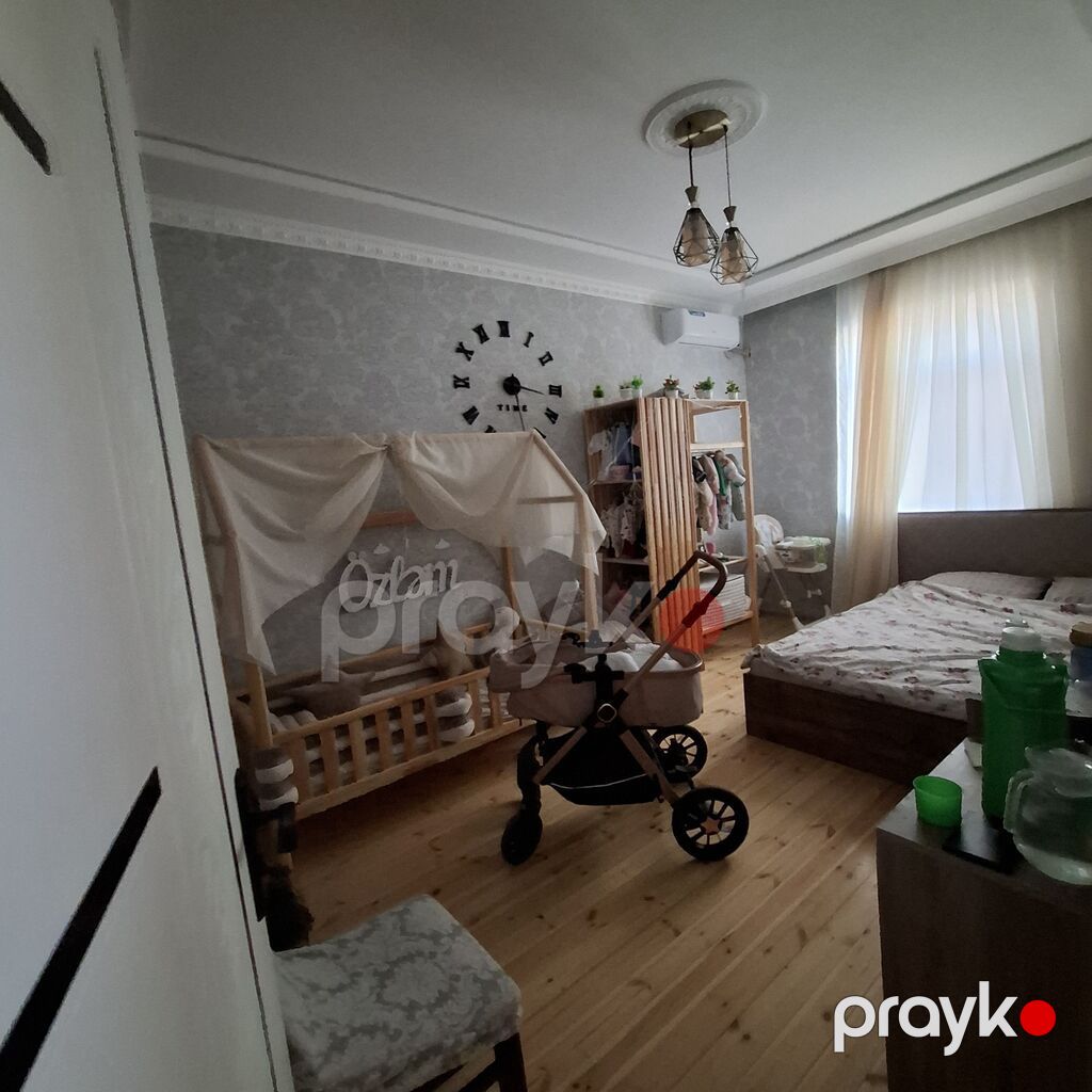 Ev təəcili satılır. paket kupça. tam təmirli.2 otağlı ev üstündə pul — Daşınmaz əmlak, Sumqayıt (3)