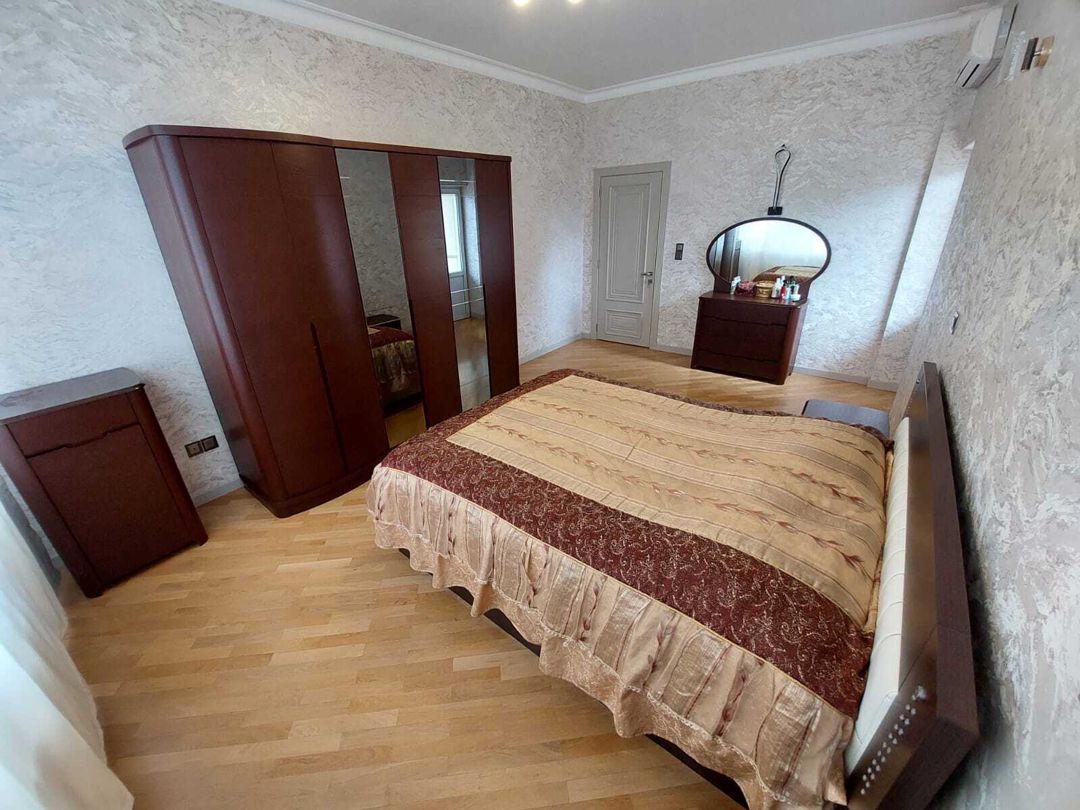 İcarəyə verilir 3 otaqlı yeni tikili 130 m² — Mənzil, Bakı (4)