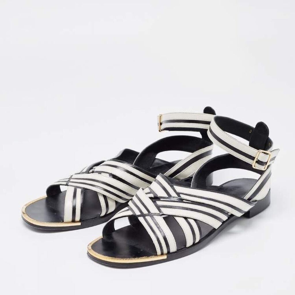 Oginal Salvatore Ferragamo dəri sandal — Şəxsi əşyalar, Bakı