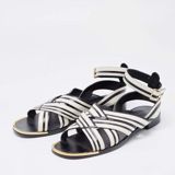 Oginal Salvatore Ferragamo dəri sandal — Личные вещи