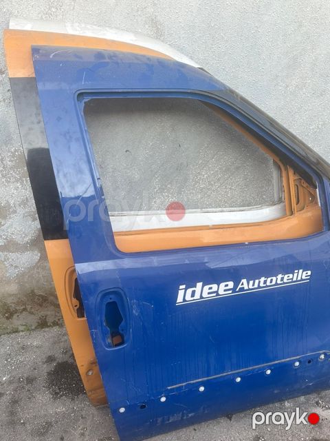 Fiat qapıları