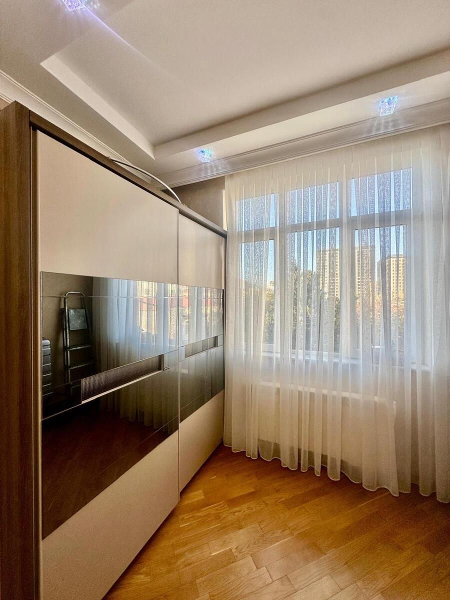 Satılır 3 otaqlı köhnə tikili 100 m² — Mənzil, Bakı (7)