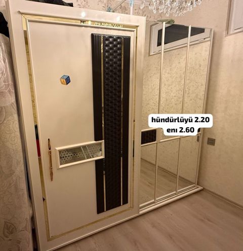 *Dolab satilir* *💸qiyməti 200₼* *🏠ünvan ehmedli z⁹⁰kod8987*👩🏻‍💻 — LaLə Nəsirova — Мебель