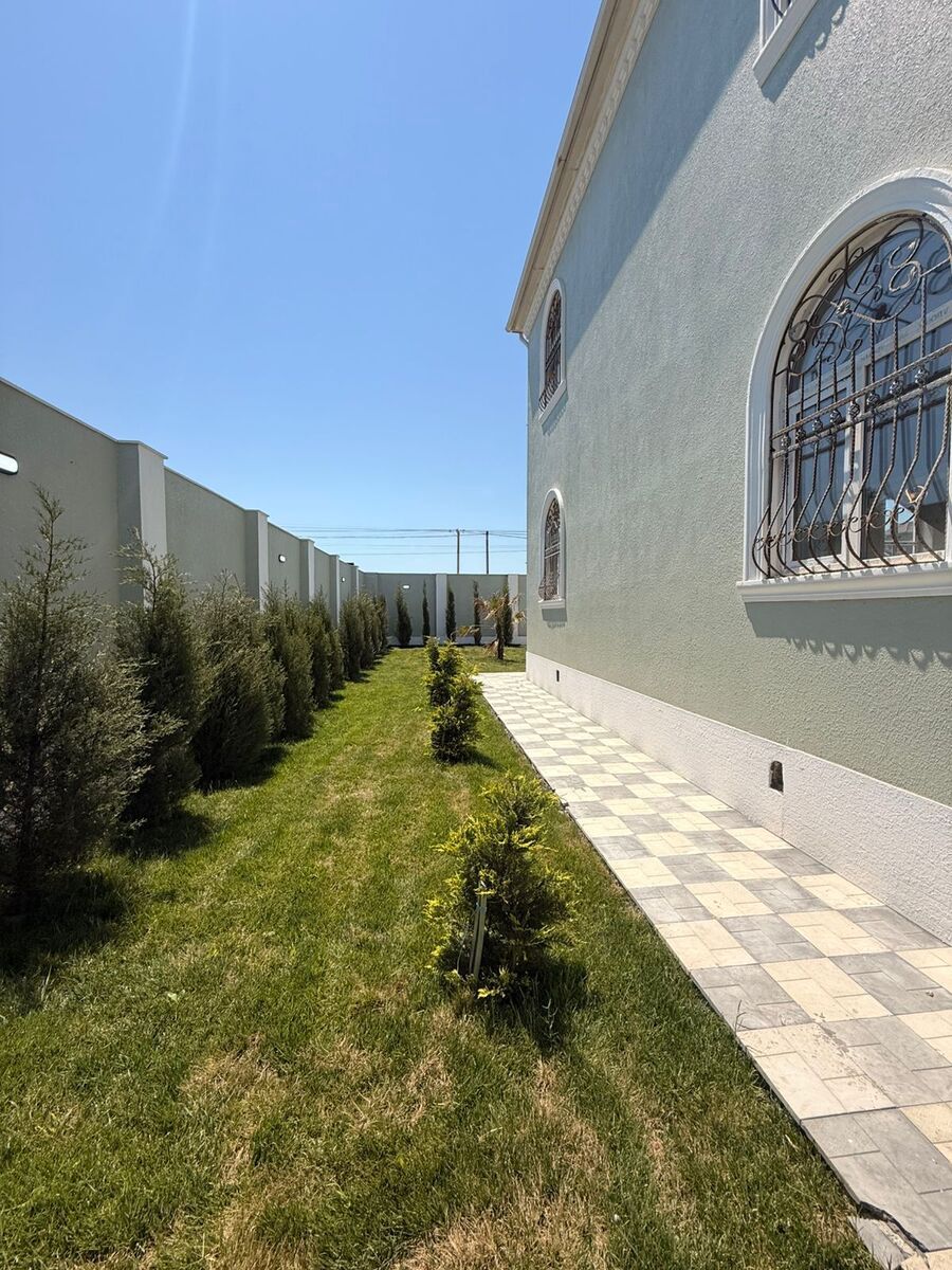 Satılır 4 otaqlı həyət evi/bağ evi 200 m² — Ev, villa, Bakı (8)