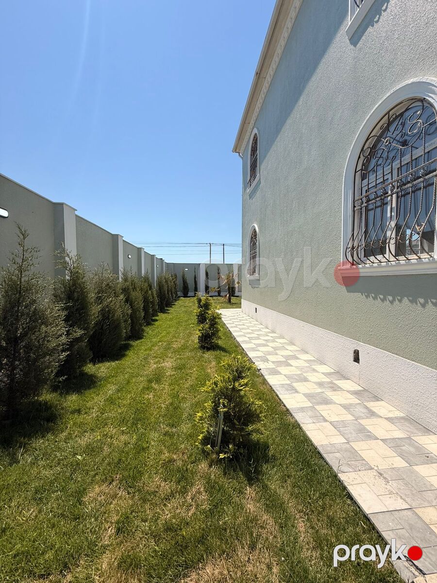 Satılır 4 otaqlı həyət evi/bağ evi 200 m² — Ev, villa, Bakı (8)