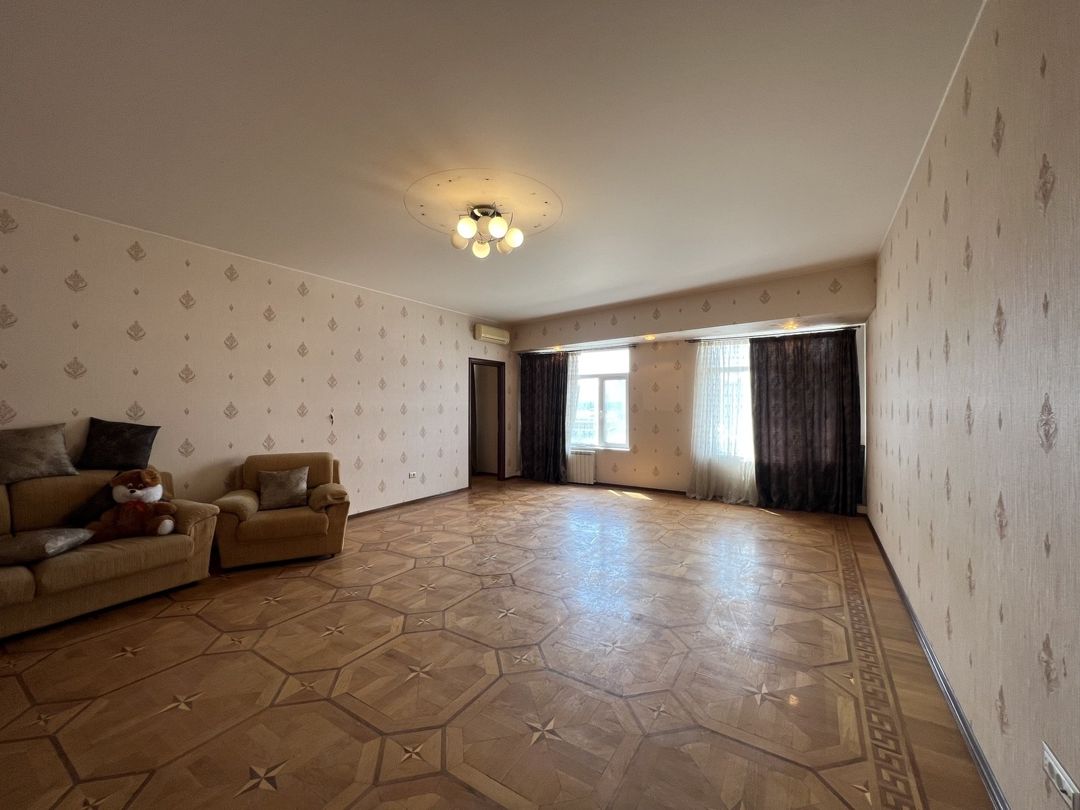 3-otaqlı yeni tikili, Yasamal r., 150 m² — Mənzil, Bakı (5)