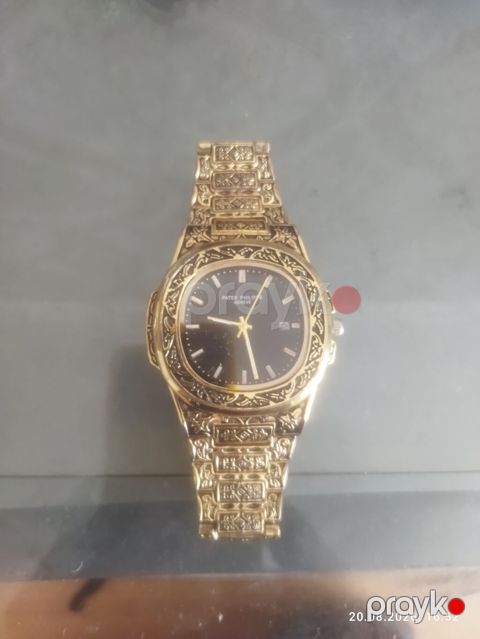 Oglan ucun saat adi patek philppe