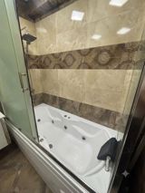 Duş kabini Hündürlük- 160 sm En- 90 sm Cakuzi Uzunluq- 190 sm En- 90 — Сантехника
