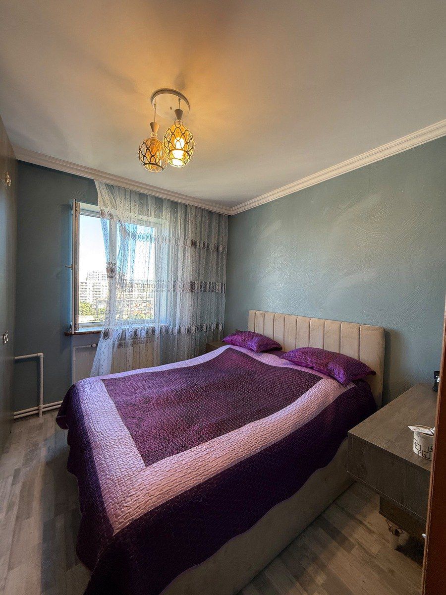 Satılır 4 otaqlı köhnə tikili 90 m² — Mənzil, Bakı (7)