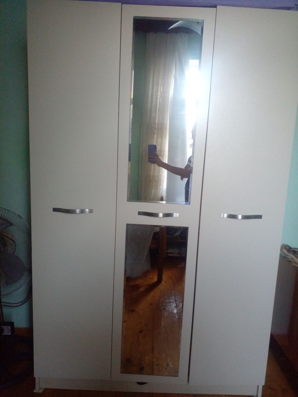 - 3 qapılı paltar şkafı - Rəng: ağ - Ön hissədə 2 ədəd tam boy güzgü — Mebel, Digah