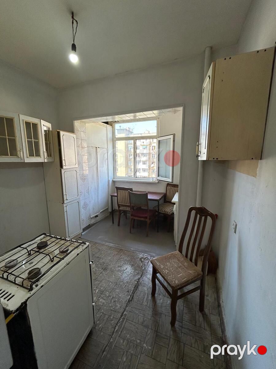 Satılır 2 otaqlı köhnə tikili 65 m² — Mənzil, Bakı (6)