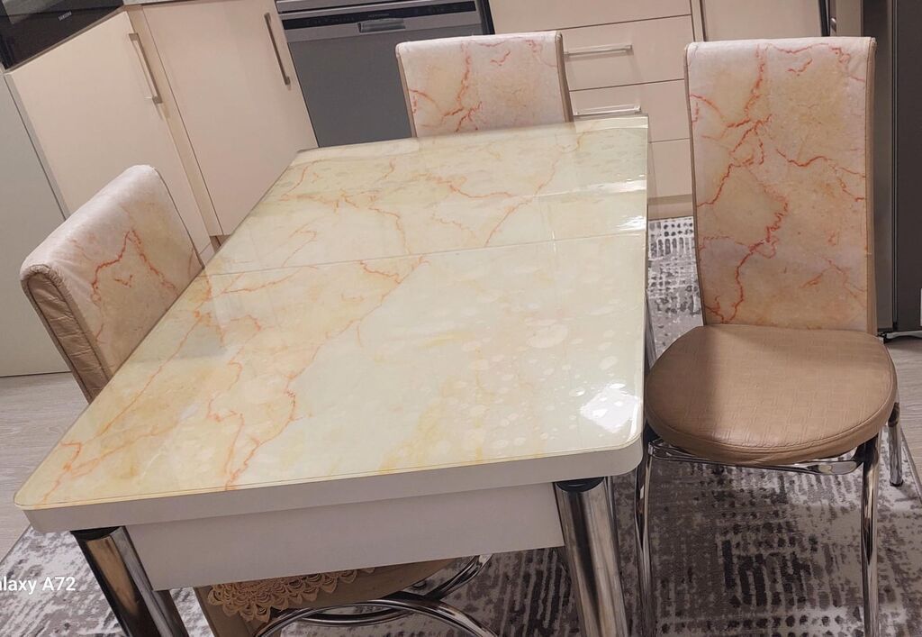 Metbex stol ve 4stulu yaxsi veziyyetde 180azn.real aliciya endirim — Mebel, Bakı