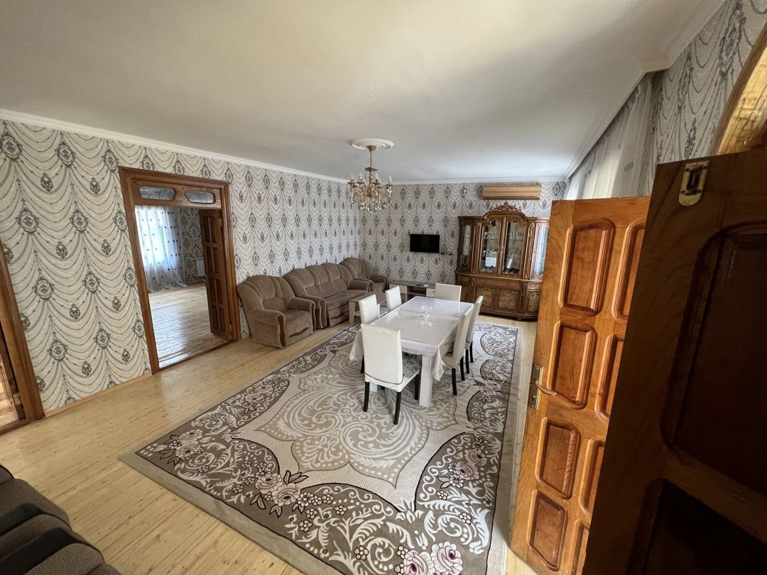 İcarəyə verilir 3 otaqlı həyət evi/bağ evi 200 m² — Ev, villa, Qəbələ (11)