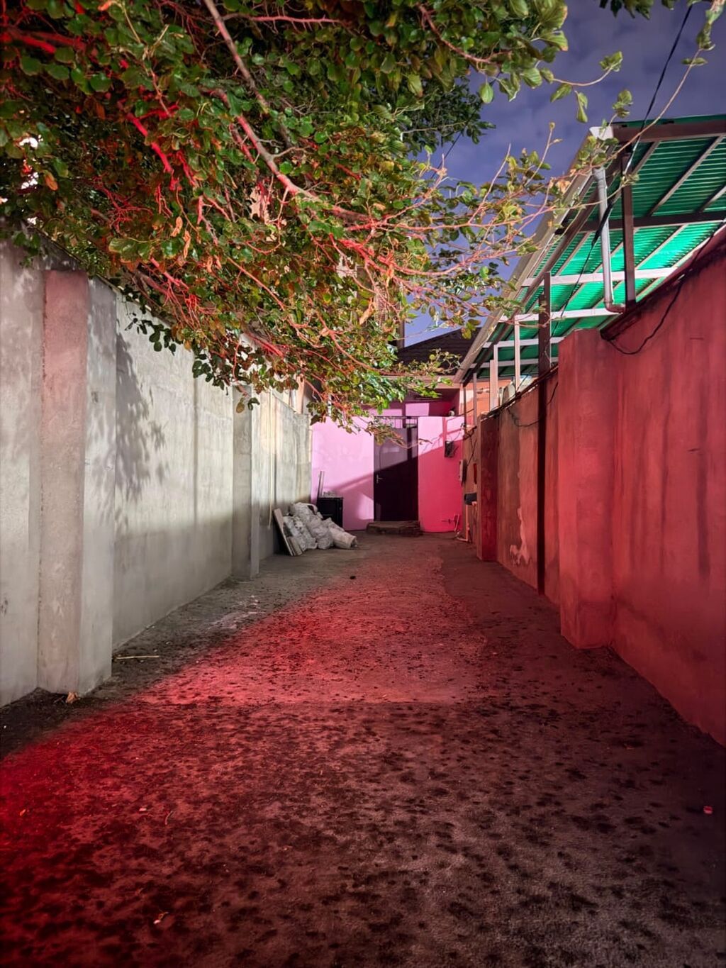 3 otaqlı, 70 kv. m, Yeni təmirli
