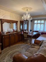Satılır 4 otaqlı köhnə tikili 85 m² — Emin bəy