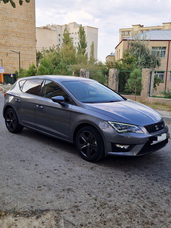 SEAT Leon, 1.8 L, 2013 il, 40 000 km — Avtomobillər, Bakı (4)