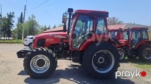 Dongfeng DF904E təkərli traktor - Güc sinfi: təxmini 90 a.g. (DF904E — Quba