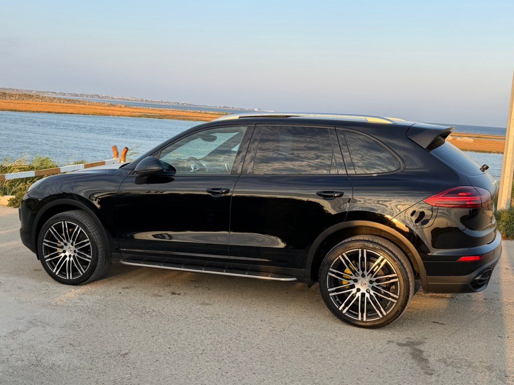 Porsche Cayenne, 3.6 L, 2016 il, 250 000 km — Avtomobillər, Bakı (5)