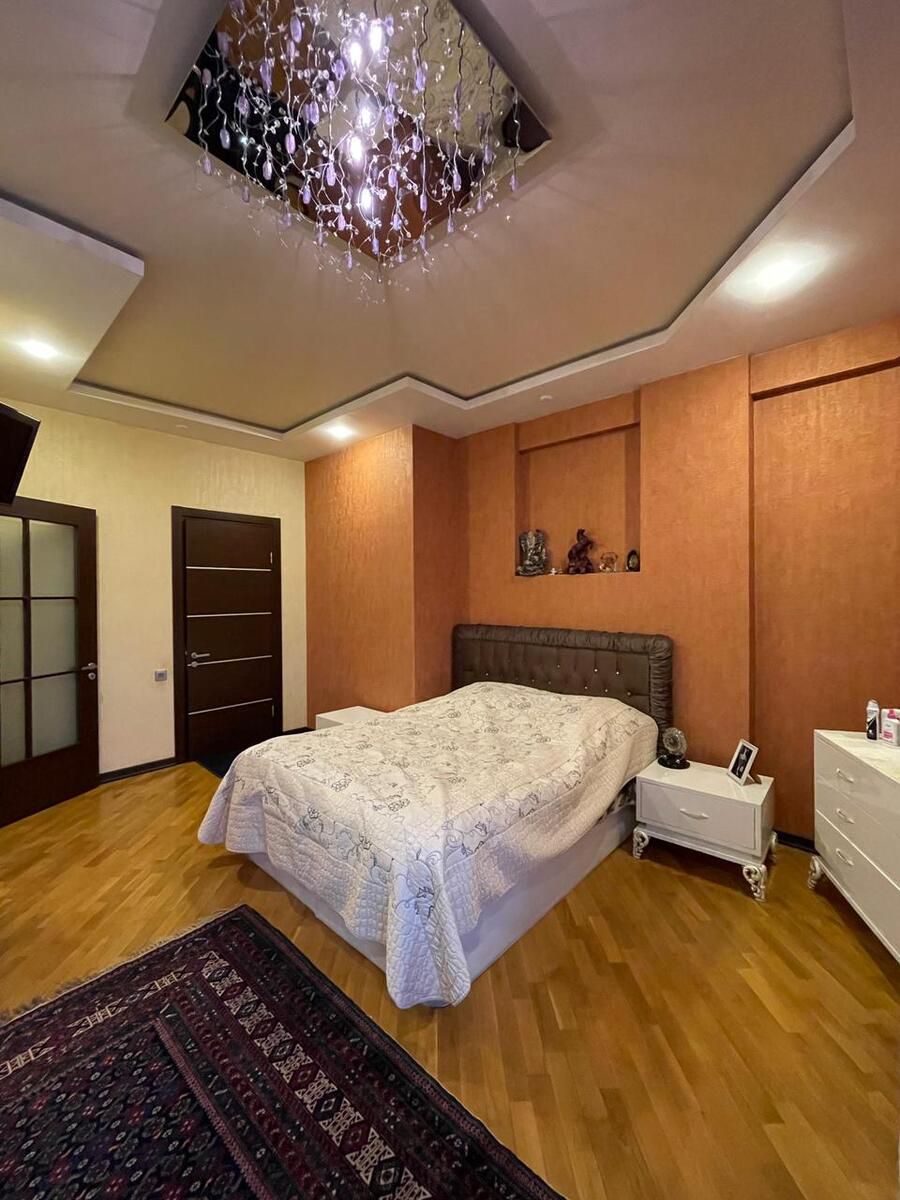 Satılır 4 otaqlı yeni tikili 198 m² — Mənzil, Bakı (12)