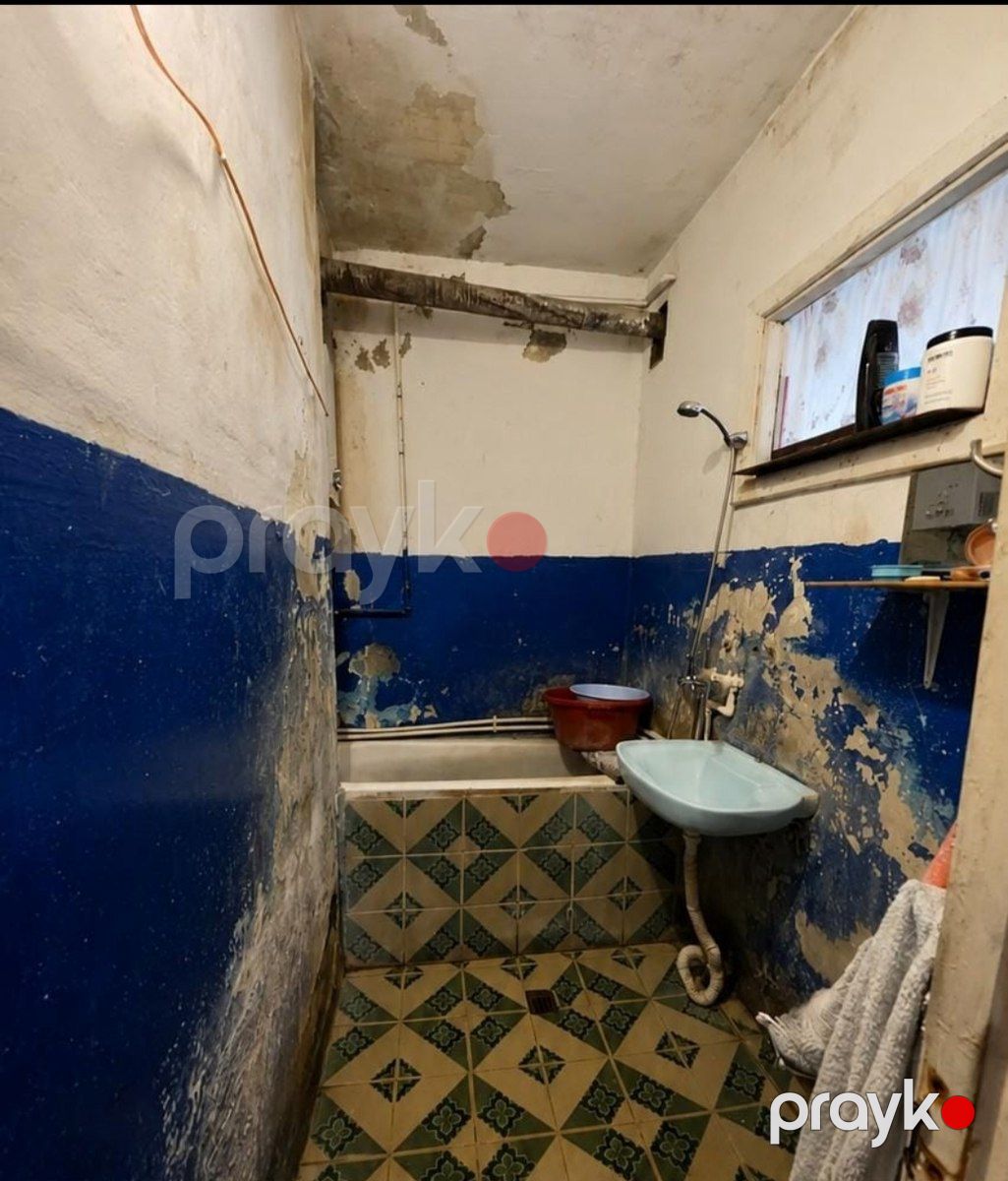 Satılır 2 otaqlı köhnə tikili 65 m² — Mənzil, Bakı (5)